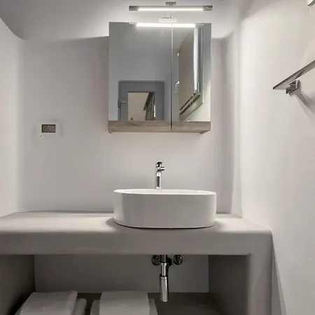 Villa Stunning Oceanview Mykonos | 5 Bedrooms | Perseus | Amazing Location Overlooking Sea & Private Pool | Faros Fanari (Mykonos)